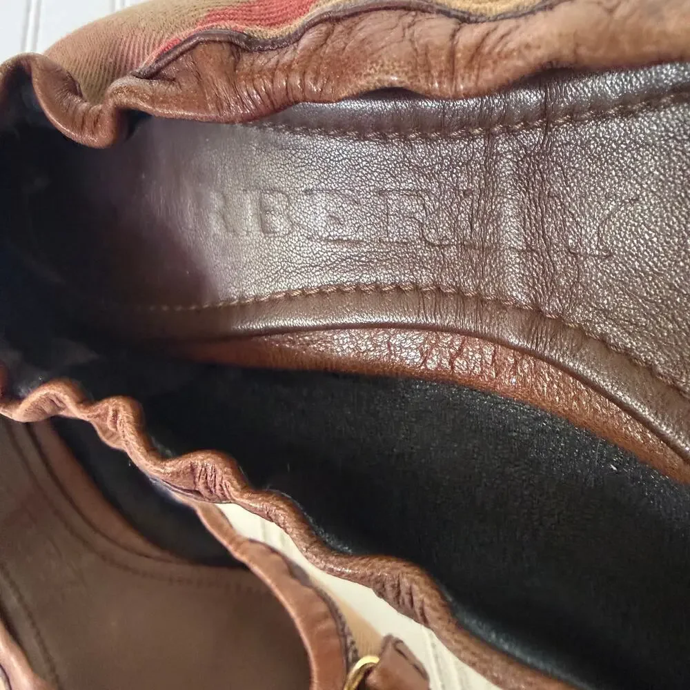 Burberry Heritage House Check Shipley Ballet size 39 size 8.5